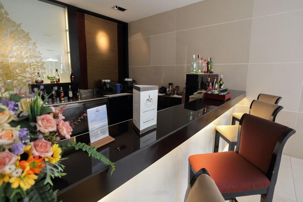 Amora Thapae Hotel Τσιάνγκ Μάι Εξωτερικό φωτογραφία